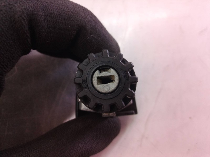 Recambio de conmutador de arranque para audi a4 cabrio (8h) referencia OEM IAM 4B0905851 4B0905851 4B0905851