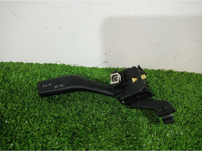 Recambio de mando intermitentes para volkswagen golf plus (5m1) bluemotion edition referencia OEM IAM 1K0953513 1K0953513 011035