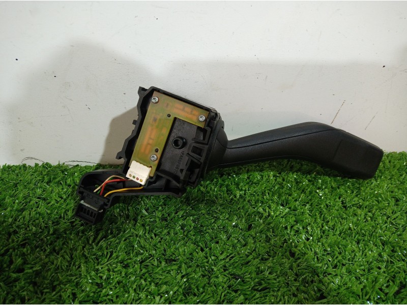 Recambio de mando intermitentes para volkswagen golf plus (5m1) bluemotion edition referencia OEM IAM 1K0953513 1K0953513 011035