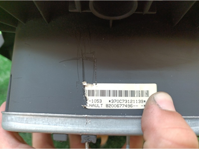 Recambio de airbag volante para renault clio iii 20 aniversario referencia OEM IAM 8200677496 8200677496 8200677496