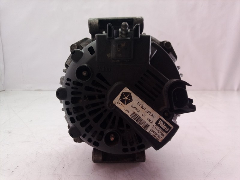 Recambio de alternador para jeep gr. cherokee (wh) 3.0 crd laredo referencia OEM IAM 04801250AC 04801250 50807