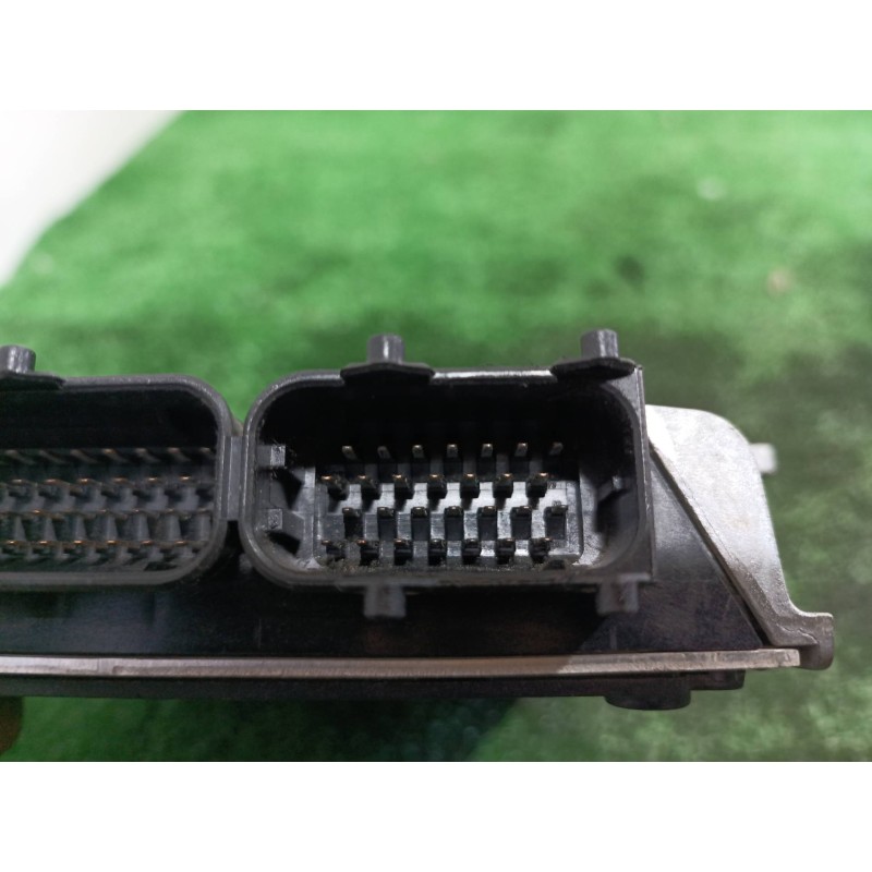 Recambio de centralita motor uce para mg serie 45 (t/rt) classic referencia OEM IAM NNN100743 NNN100743 M3P11YGGD