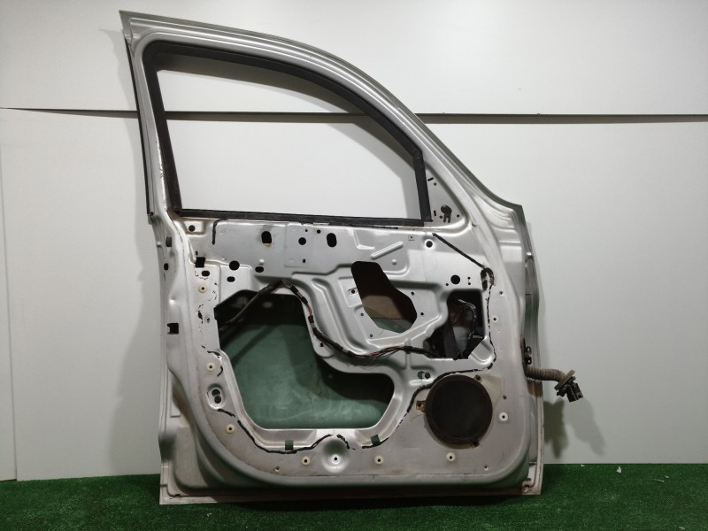 Recambio de puerta delantera izquierda para chrysler pt cruiser (pt) 2.2 crd catwalk classic referencia OEM IAM   