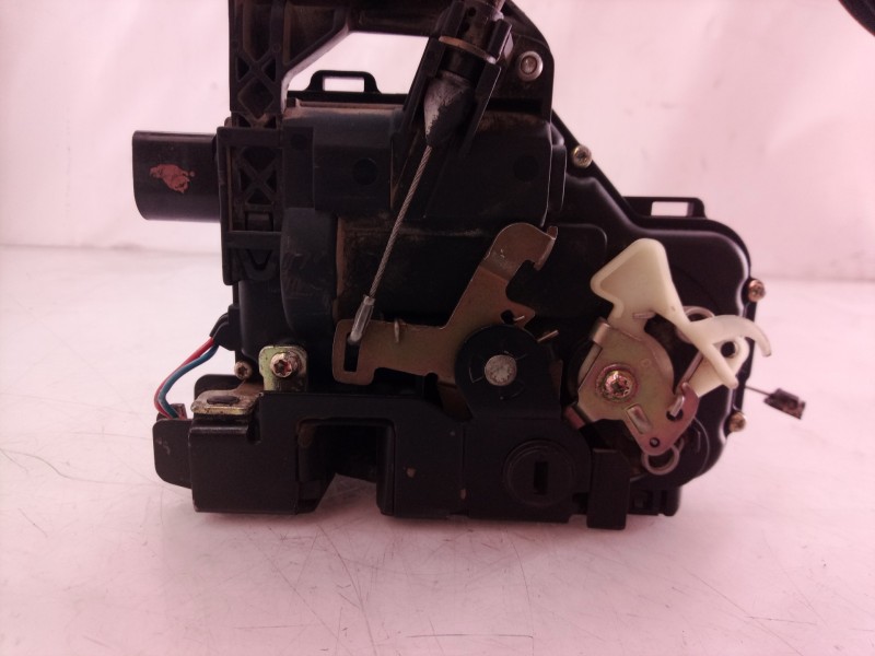 Recambio de cerradura puerta trasera derecha para volkswagen passat berlina (3b2) comfortline referencia OEM IAM   