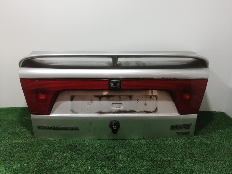 Recambio de tapa maletero para seat cordoba vario (6k5) 1.9 tdi referencia OEM IAM   