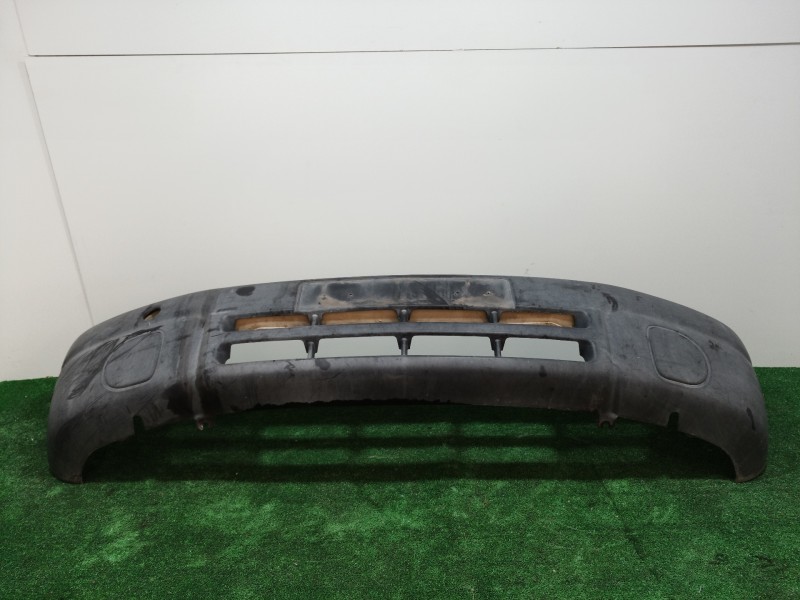 Recambio de paragolpes delantero para renault master desde ´98 base, caja cerrada l1h1 rs 3078 referencia OEM IAM   