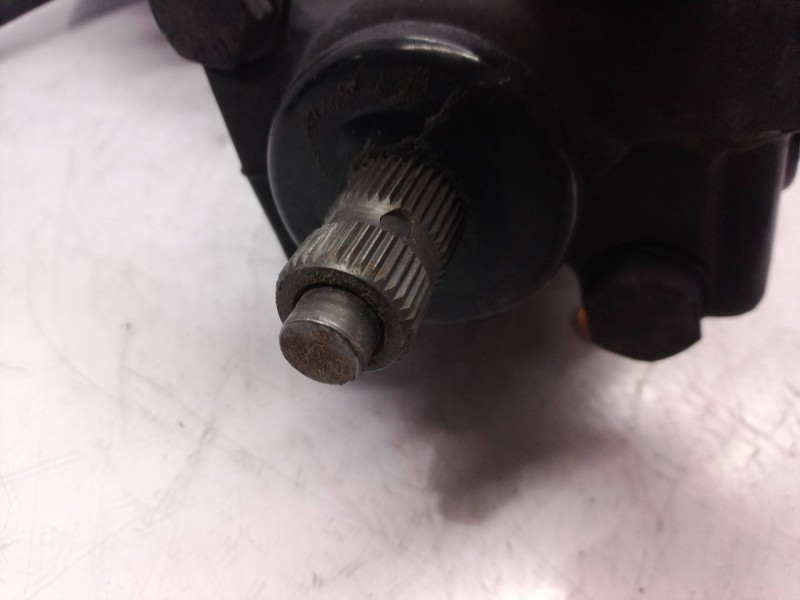 Recambio de caja direccion para nissan terrano/terrano.ii (r20) elegance referencia OEM IAM 8074974603 8074974603 490017F010