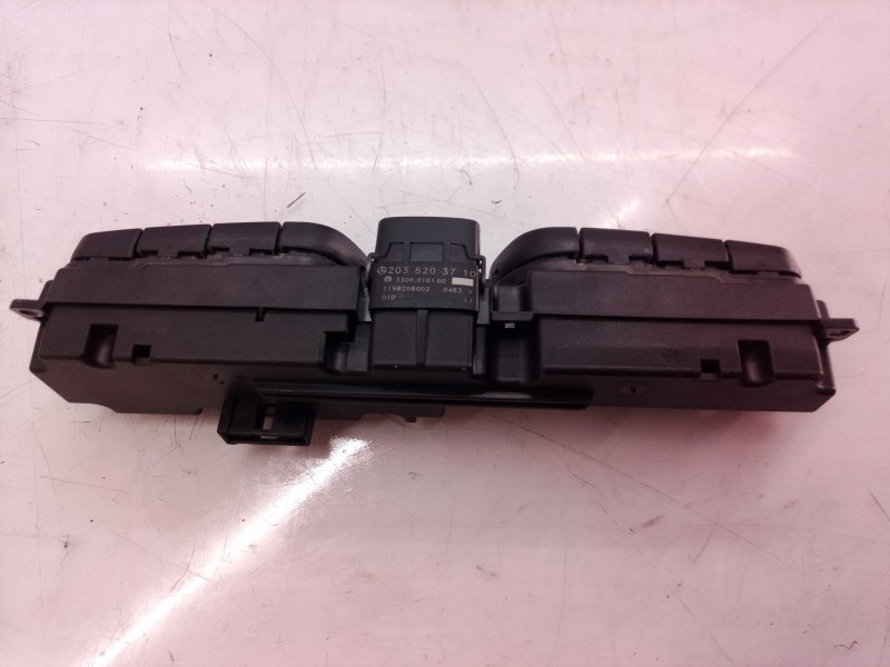 Recambio de warning para mercedes-benz clase c (w203) berlina 200 compressor (203.045) referencia OEM IAM 2038203710 2038203710 