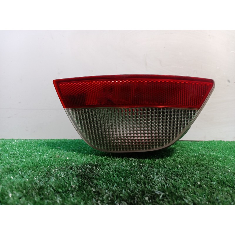 Recambio de piloto marcha atras para ford focus berlina (cap) ambiente (d) referencia OEM IAM 5M5115500 5M5115500 5M5115K272