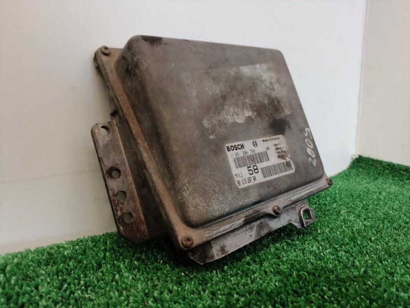 Recambio de centralita motor uce para peugeot 106 (s2) kid referencia OEM IAM 9631528780 9631528780 0261204788