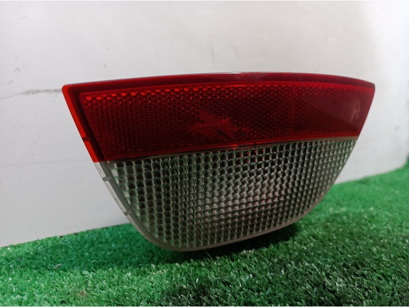 Recambio de piloto marcha atras para ford focus berlina (cap) ambiente (d) referencia OEM IAM 5M5115500 5M5115500 5M5115K272