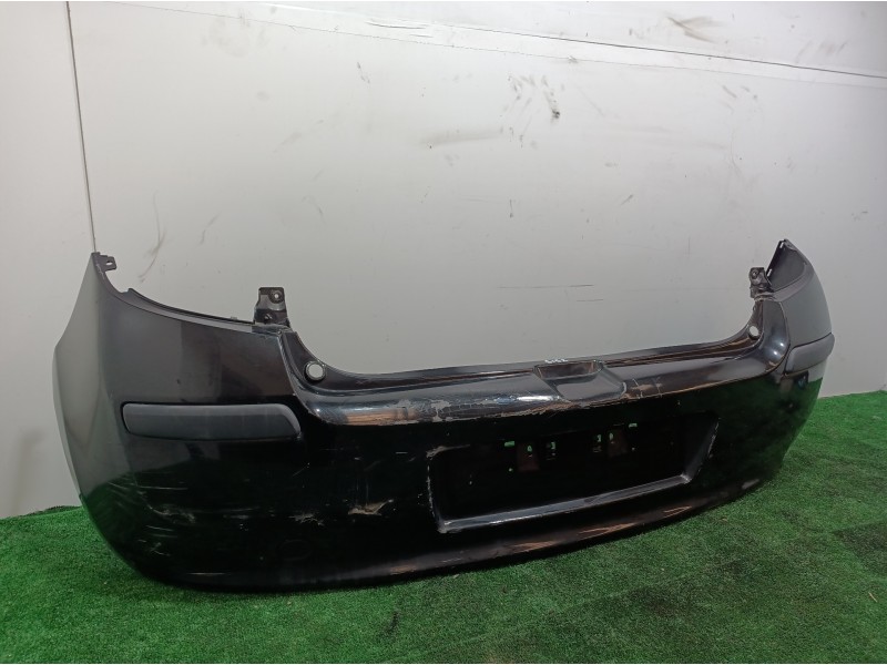 Recambio de paragolpes trasero para renault clio iii 20 aniversario referencia OEM IAM 8200402320 8200402320 8200402320