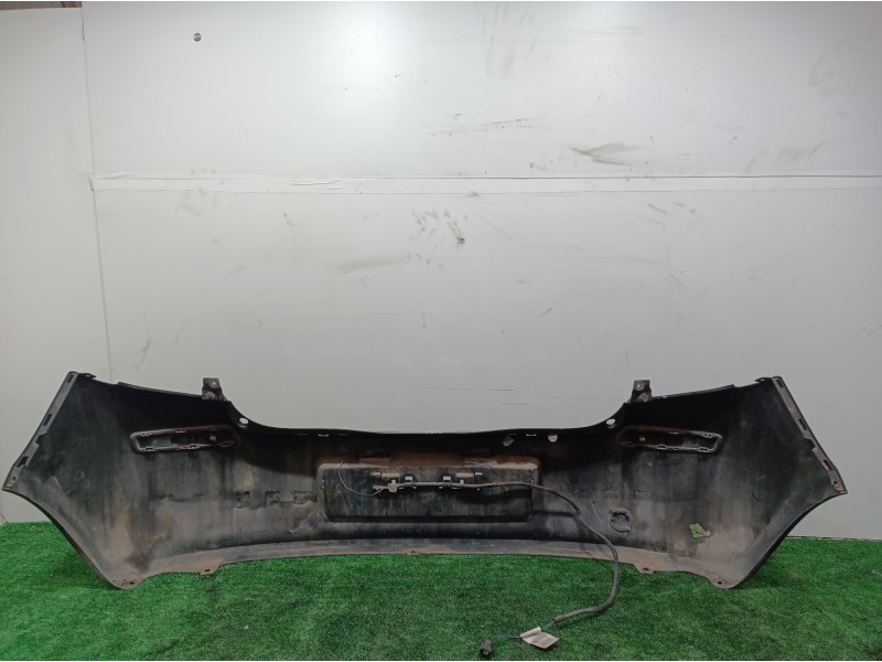 Recambio de paragolpes trasero para renault clio iii 20 aniversario referencia OEM IAM 8200402320 8200402320 8200402320