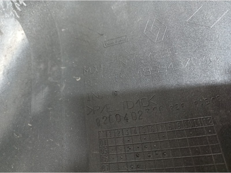 Recambio de paragolpes trasero para renault clio iii 20 aniversario referencia OEM IAM 8200402320 8200402320 8200402320