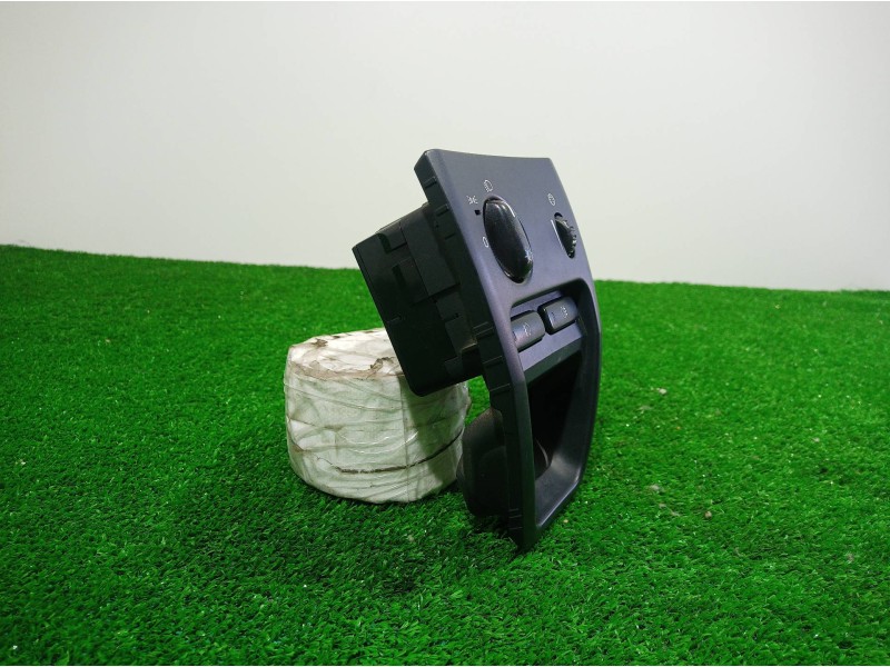 Recambio de mando luces para volvo xc90 v8 executive geartronic (5 asientos) referencia OEM IAM 8685450 8685450 8685450