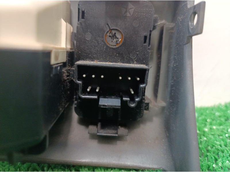 Recambio de mando luces para chrysler voyager (gs) 2.5 td family referencia OEM IAM 4685317 4685317 397540