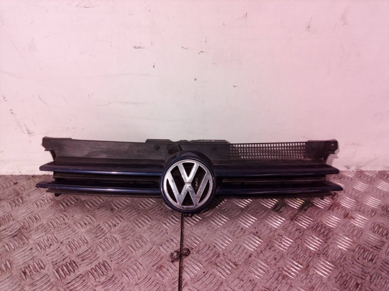 Recambio de rejilla delantera para volkswagen golf iv berlina (1j1) gti referencia OEM IAM 1J0853653CFKZ  