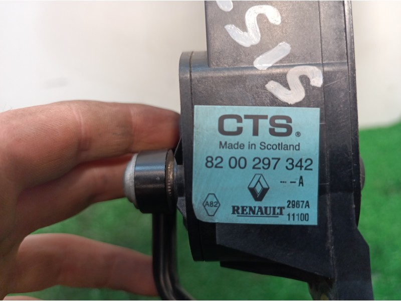 Recambio de pedal acelerador para renault clio iii 20 aniversario referencia OEM IAM 8200297342 8200297342 8200297342