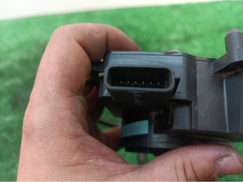 Recambio de pedal acelerador para renault clio iii 20 aniversario referencia OEM IAM 8200297342 8200297342 8200297342