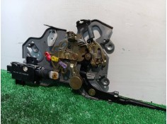 Recambio de cerradura puerta trasera izquierda para chrysler voyager (gs) 2.5 td family referencia OEM IAM 04717489AA 04717489AA 2