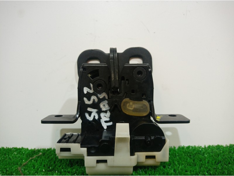 Recambio de cerradura maletero / porton para renault clio iii 20 aniversario referencia OEM IAM   