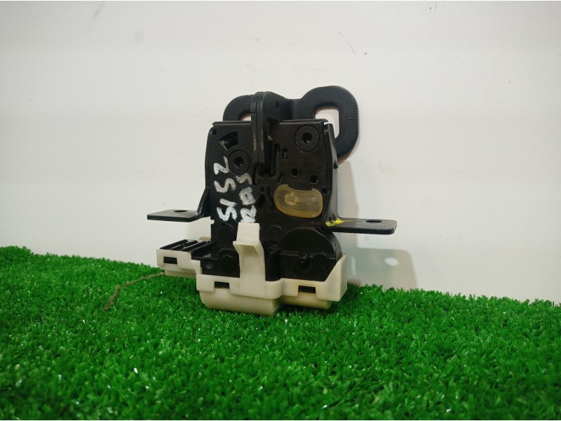 Recambio de cerradura maletero / porton para renault clio iii 20 aniversario referencia OEM IAM   