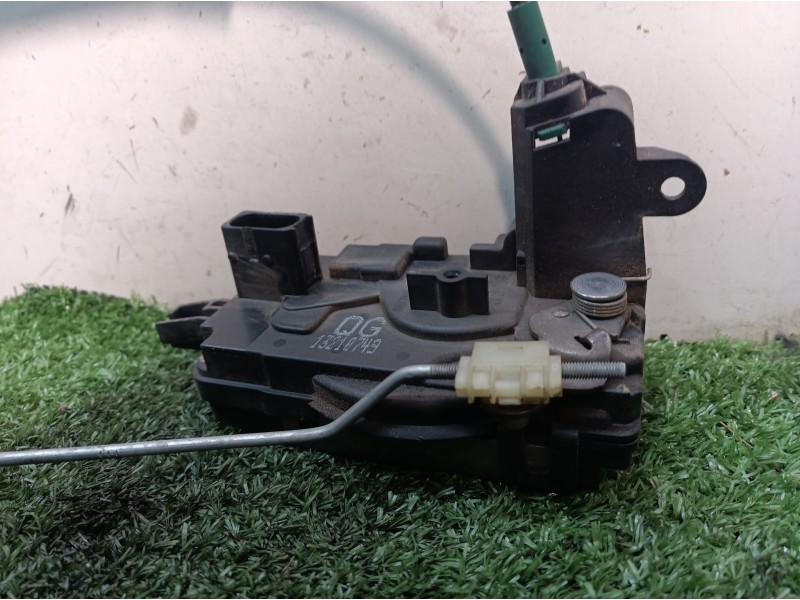 Recambio de cerradura puerta delantera derecha para opel astra gtc enjoy referencia OEM IAM 13210749 13210749 13210749