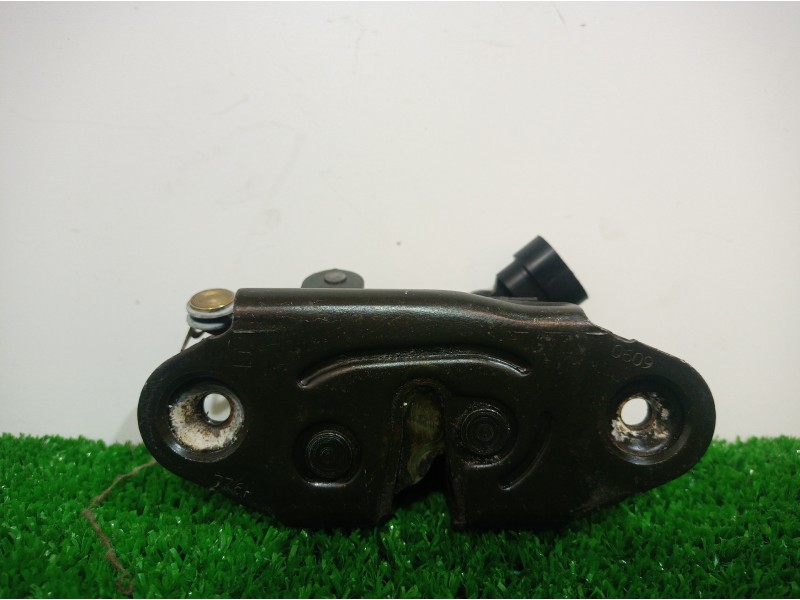 Recambio de cerradura maletero / porton para chrysler voyager (gs) 2.5 td family referencia OEM IAM   