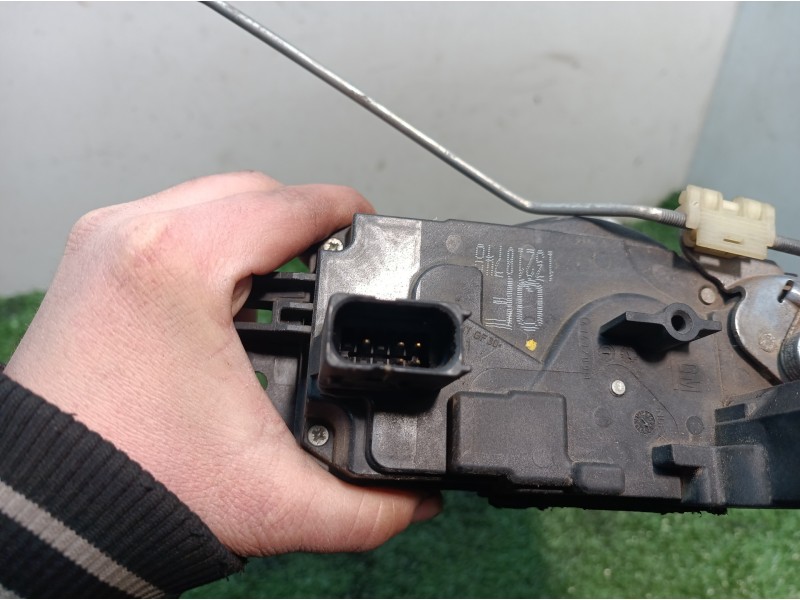 Recambio de cerradura puerta delantera izquierda para opel astra gtc enjoy referencia OEM IAM 13210748 13210748 13210748