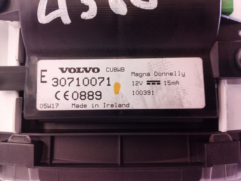Recambio de cuadro instrumentos para volvo v50 familiar 2.0 d kinetic referencia OEM IAM 30710071 30710071 30728645