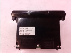 Recambio de pantalla multifuncion para volvo v50 familiar 2.0 d kinetic referencia OEM IAM 30679647 30679647 69594580 2