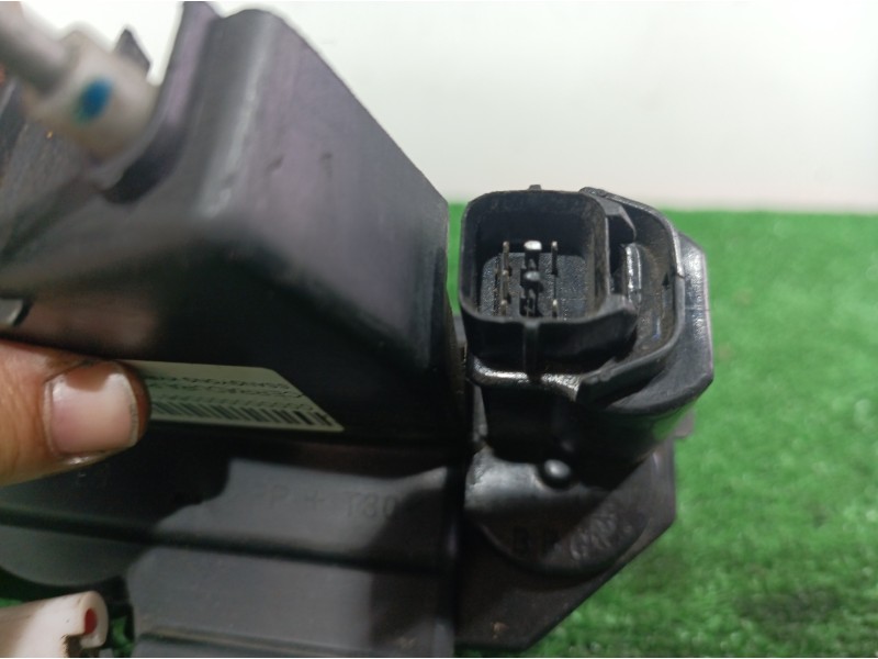 Recambio de cerradura puerta delantera izquierda para ssangyong kyron 200 xdi 2wd referencia OEM IAM   