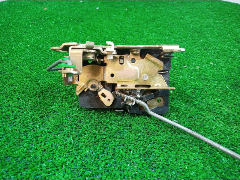 Recambio de cerradura puerta delantera derecha para renault master desde ´98 base, caja cerrada l1h1 rs 3078 referencia OEM IAM 