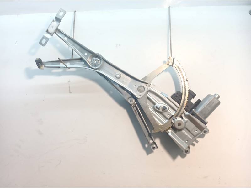 Recambio de elevalunas delantero izquierdo para opel astra gtc enjoy referencia OEM IAM 994886100 A330513100405LH A330013100417L