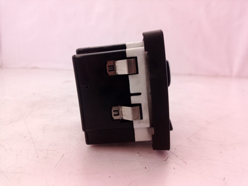 Recambio de mando luces para volvo v50 familiar 2.0 d kinetic referencia OEM IAM 30669735 30669735 30669735