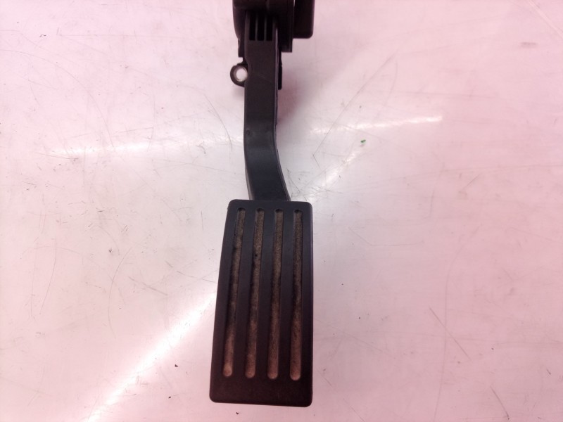 Recambio de pedal acelerador para volvo v50 familiar 2.0 d kinetic referencia OEM IAM 6PV00864101 6PV00864101 4M519F836