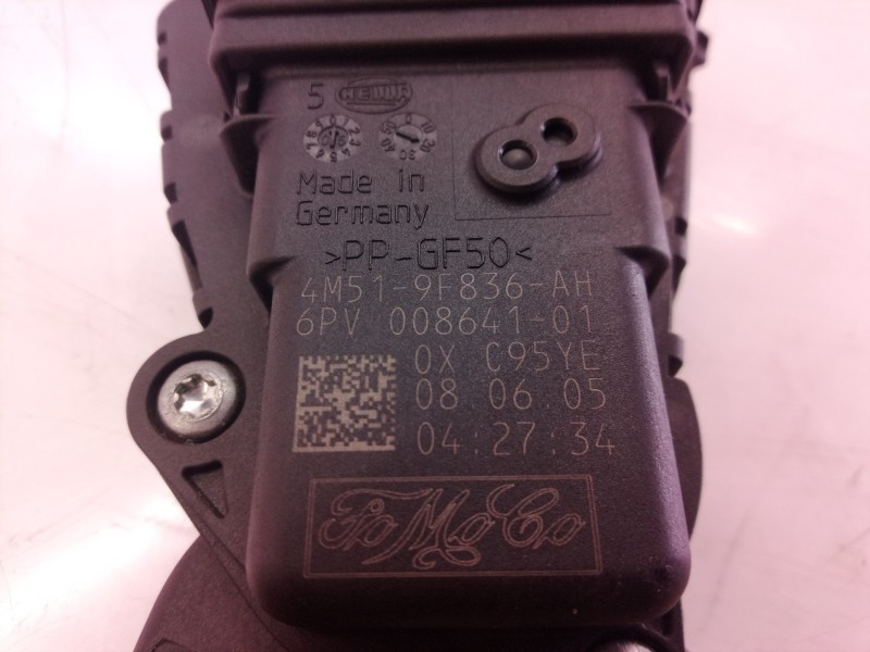 Recambio de pedal acelerador para volvo v50 familiar 2.0 d kinetic referencia OEM IAM 6PV00864101 6PV00864101 4M519F836