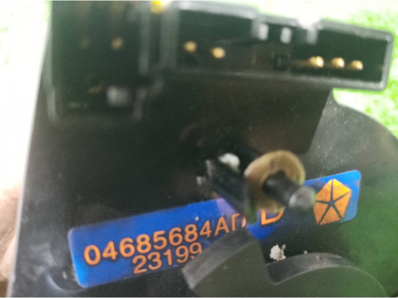 Recambio de anillo airbag para chrysler voyager (gs) 2.5 td family referencia OEM IAM 04685833 04685833 04685833