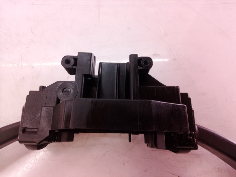 Recambio de mando multifuncion para volvo v50 familiar 2.0 d kinetic referencia OEM IAM 17D770A 17D770A PA66GF30