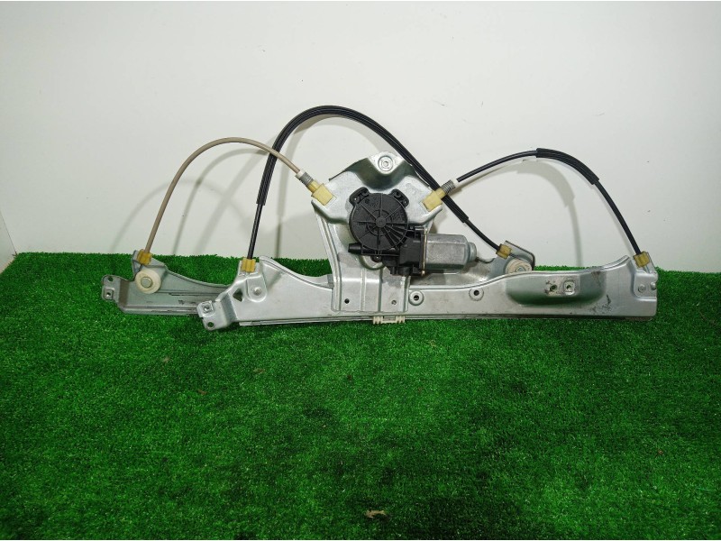 Recambio de elevalunas delantero derecho para renault clio iii 20 aniversario referencia OEM IAM 8200291147 8200291147 820029114