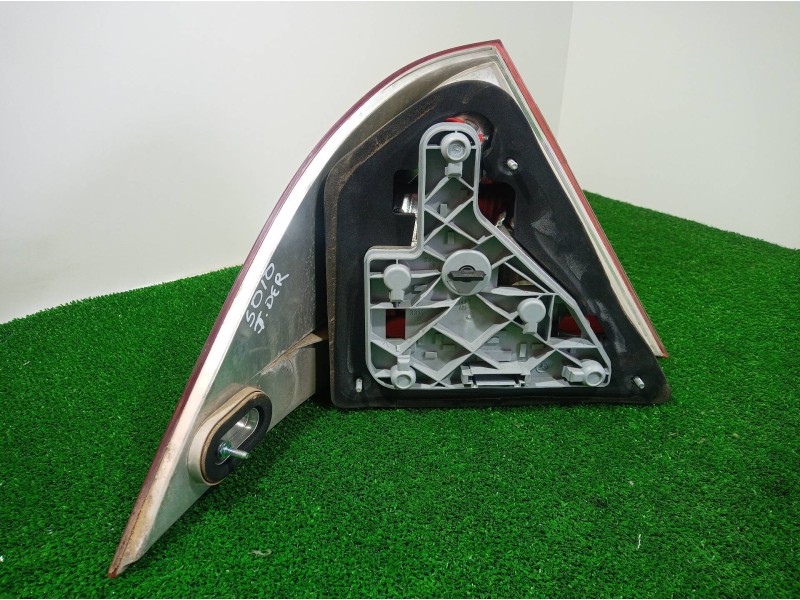 Recambio de piloto trasero derecho para mercedes-benz clase c (w203) berlina 180 (203.035) referencia OEM IAM   