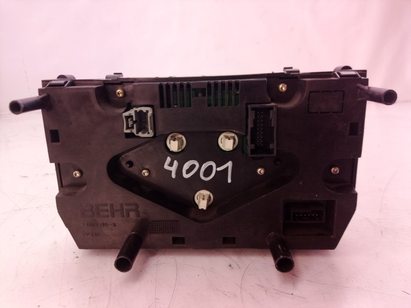 Recambio de mando climatizador para peugeot 307 (s1) xr referencia OEM IAM 216673905 216673905 216788954