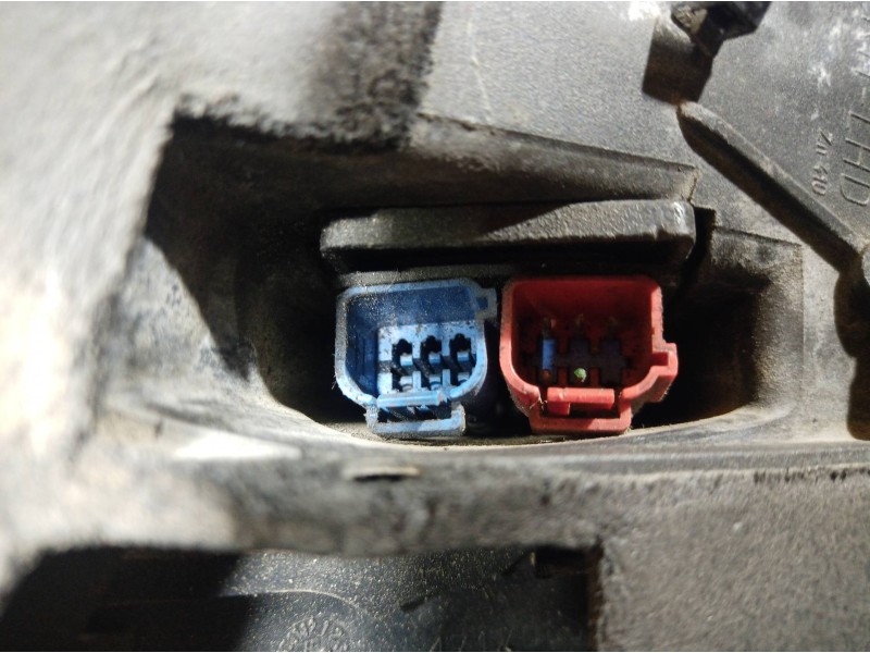 Recambio de retrovisor derecho para chrysler voyager (gs) 2.5 td family referencia OEM IAM 010449 010449 010449