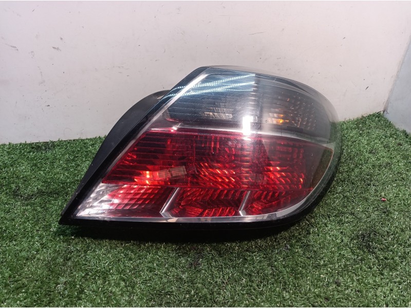 Recambio de piloto trasero derecho para opel astra gtc enjoy referencia OEM IAM 342691834 00874802 24451834