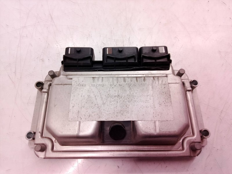 Recambio de centralita motor uce para peugeot 307 (s1) xr referencia OEM IAM 0261206943 0261206943 9647480580