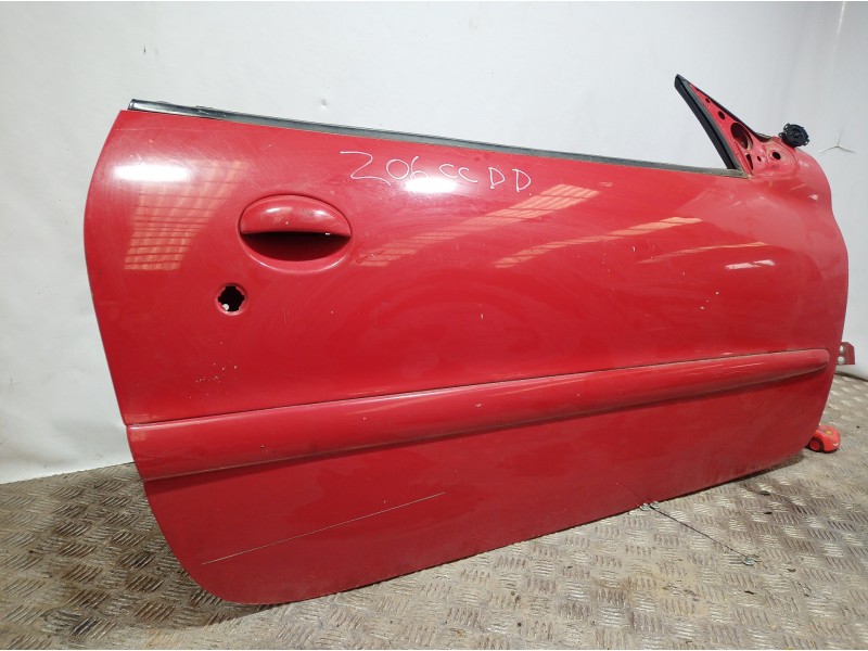 Recambio de puerta delantera derecha para peugeot 206 cc referencia OEM IAM   