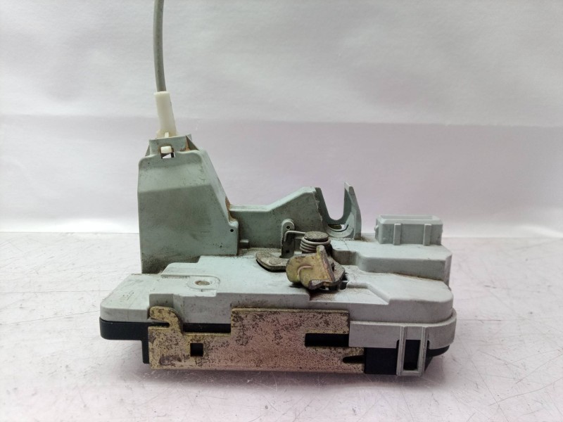 Recambio de cerradura puerta trasera izquierda para peugeot 307 (s1) xr referencia OEM IAM 913786  