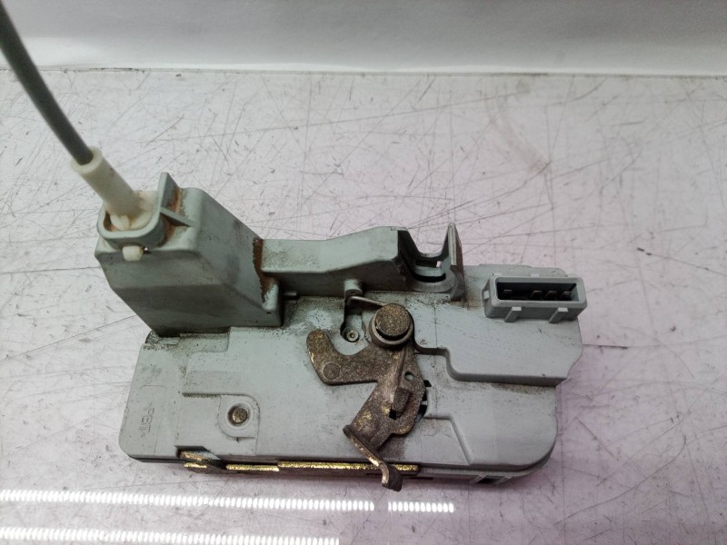 Recambio de cerradura puerta trasera izquierda para peugeot 307 (s1) xr referencia OEM IAM 913786  