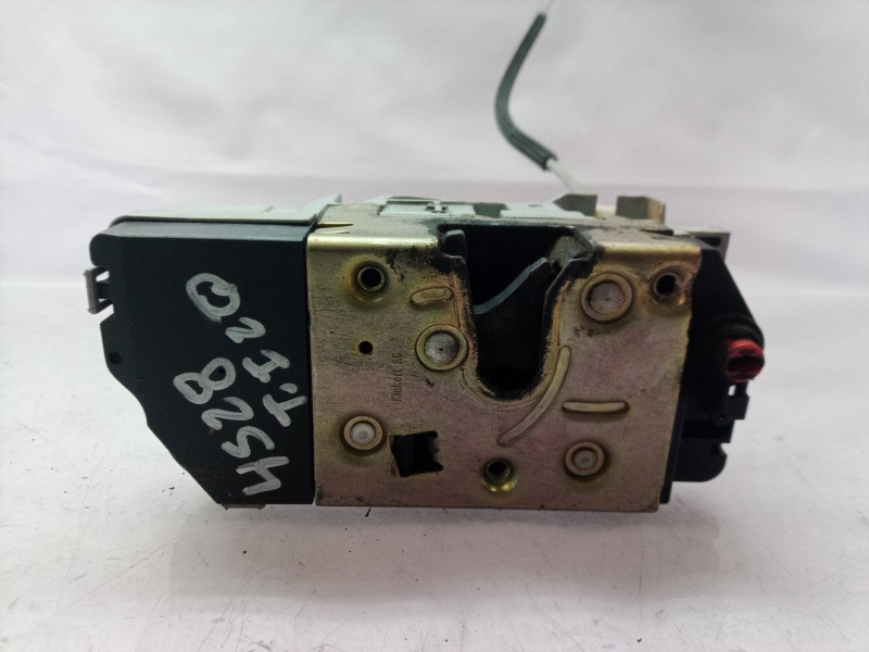 Recambio de cerradura puerta trasera izquierda para peugeot 307 (s1) xr referencia OEM IAM 913786  