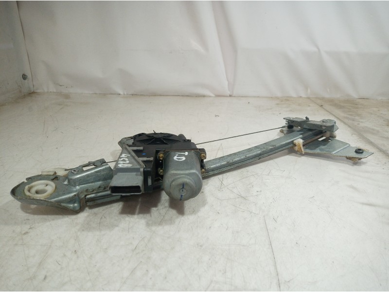 Recambio de elevalunas trasero derecho para peugeot 307 (s1) xr referencia OEM IAM 400584R 400584R 400584R